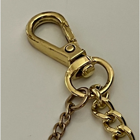 Women’s Riona Poppy Card Case Keychain - Picture 7 of 12